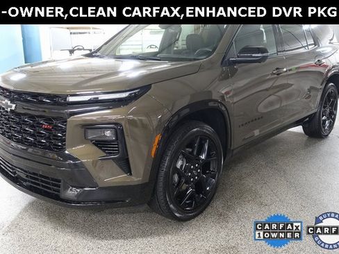 Used 2024 Chevrolet Traverse RS w/ LPO, Floor Liner Package image 3