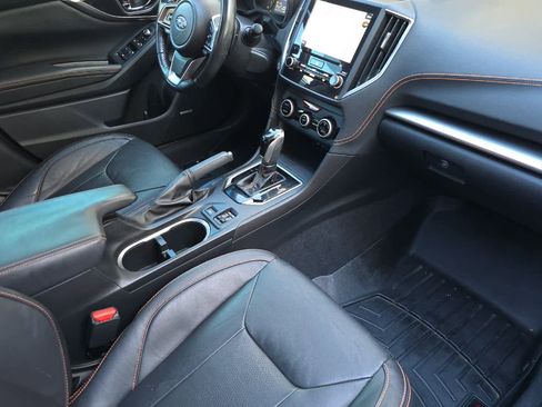 Used 2020 Subaru Crosstrek 2.0i Limited w/ Moonroof Package w/Navigation image 18