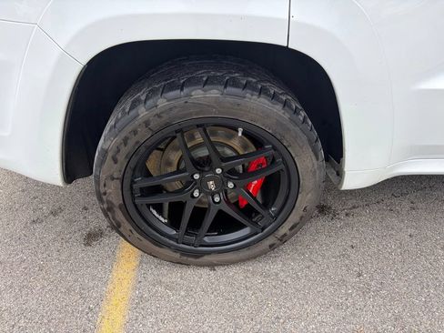 Used 2015 Jeep Grand Cherokee SRT w/ Trailer Tow Group IV AWD/4WD image 15