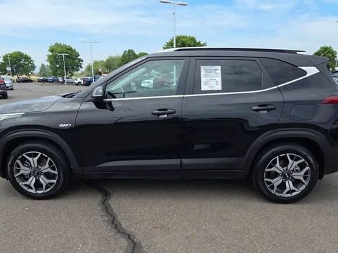 Used 2021 Kia Seltos EX AWD/4WD image 5