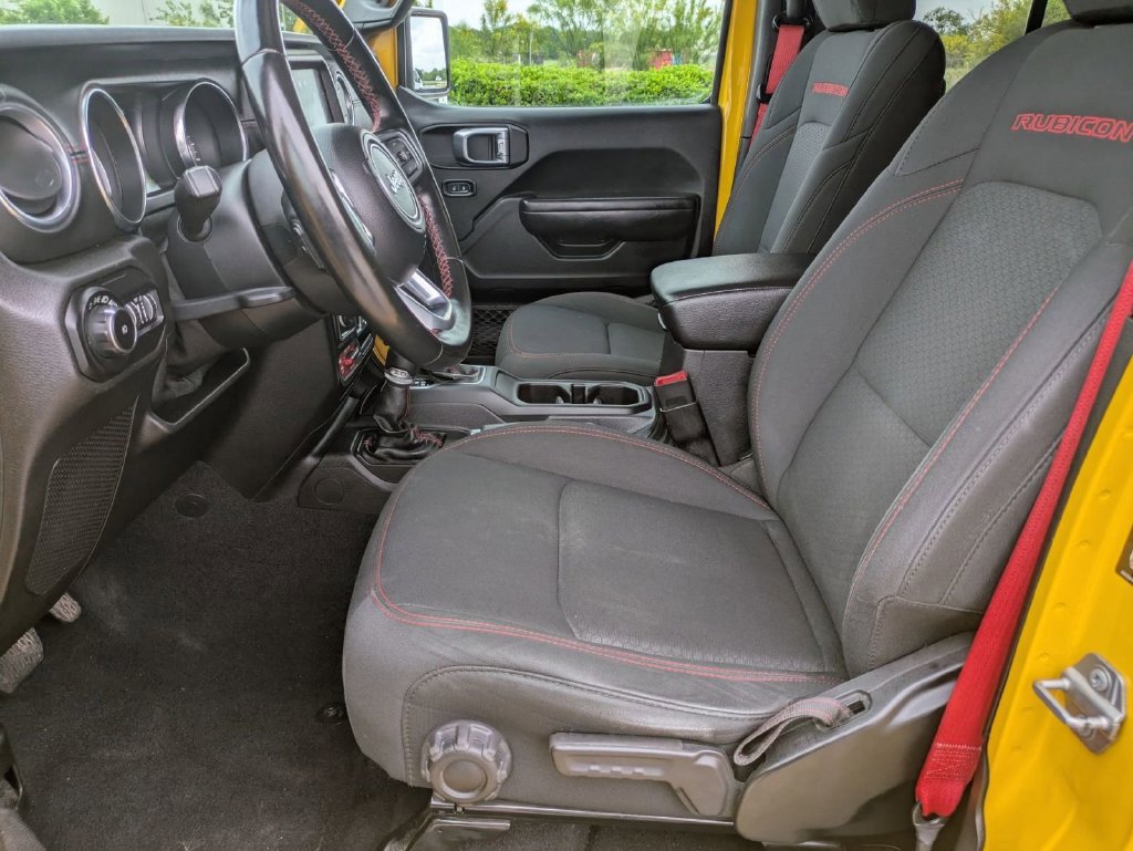 Used 2020 Jeep Wrangler Unlimited Rubicon w/ Quick Order Package 28Y Recon AWD/4WD image 9