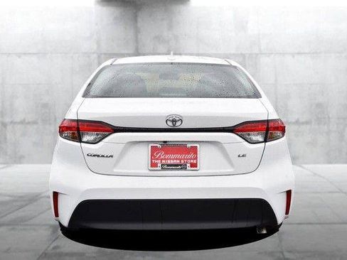 Used 2024 Toyota Corolla LE image 6