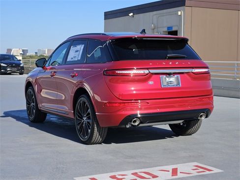 New 2026 Lincoln Corsair Reserve w/ Jet Appearance Package image 5