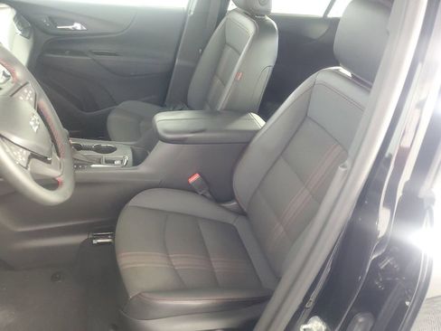 Used 2023 Chevrolet Equinox RS image 12