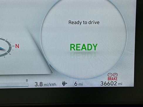 Used 2023 Hyundai Ioniq 5 Limited RWD image 19