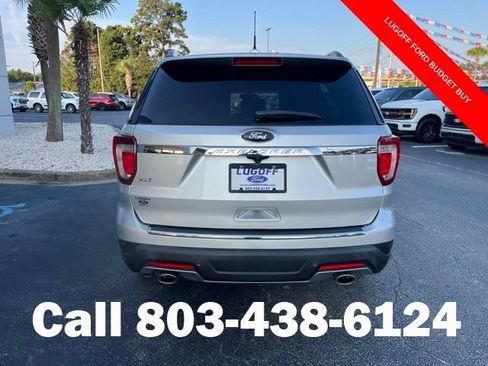 Used 2018 Ford Explorer XLT w/ Equipment Group 201A FWD image 33