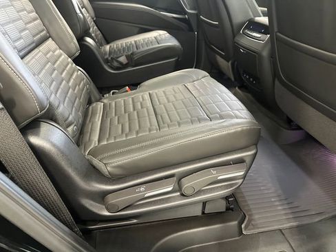 New 2026 Cadillac Escalade Platinum Sport AWD/4WD image 29