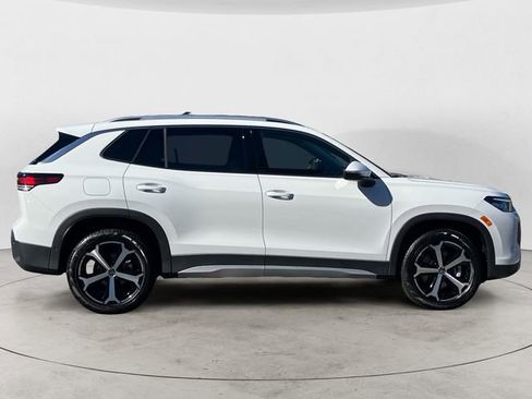 New 2025 Volkswagen Tiguan SE AWD/4WD image 7