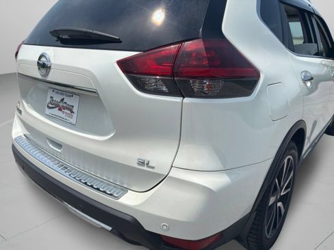 Used 2020 Nissan Rogue SL w/ Premium Package FWD image 30