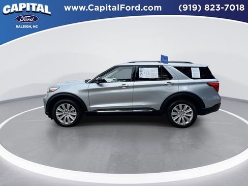 Certified 2022 Ford Explorer Limited w/ Hybrid Equipment Group 310A image 5