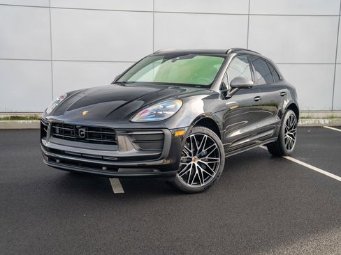 New 2026 Porsche Macan Turbo AWD/4WD image 1