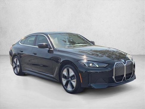 New 2026 BMW i4 eDrive40 RWD image 7