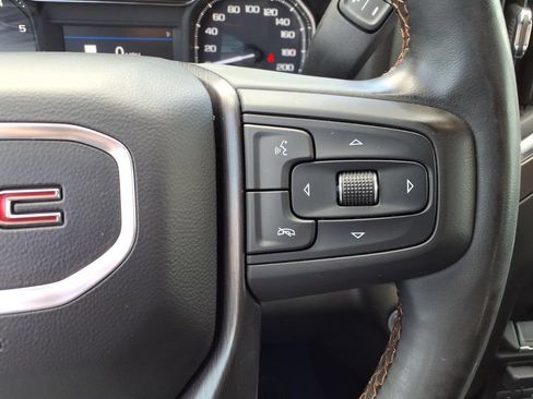 Used 2023 GMC Sierra 2500 AT4 w/ AT4 Preferred Package AWD/4WD image 34
