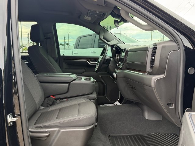 Certified 2025 GMC Sierra 1500 Elevation RWD image 16