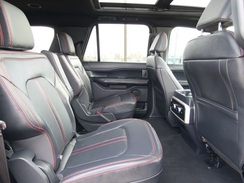 Used 2023 Ford Expedition Max Limited image 9