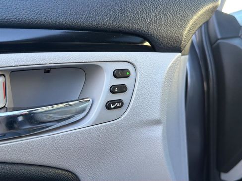 Used 2018 Honda Pilot Touring image 17