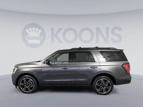 Used 2019 Ford Expedition Limited w/ Equipment Group 303A image 2