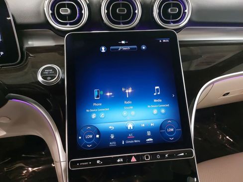 Used 2023 Mercedes-Benz C 300 4MATIC Sedan image 25