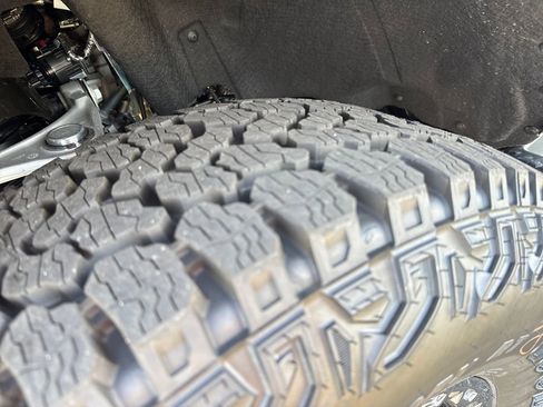 New 2025 Ford Bronco Outer Banks w/ Sasquatch Package image 21