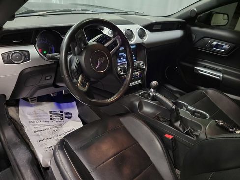 Used 2015 Ford Mustang GT Premium RWD image 17