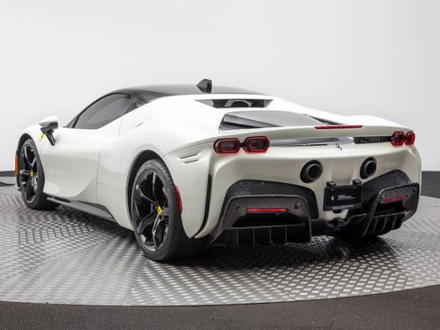 Certified 2024 Ferrari SF90 Stradale image 3