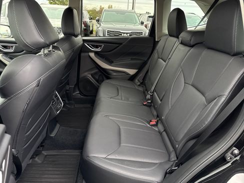 Used 2024 Subaru Forester Limited image 13