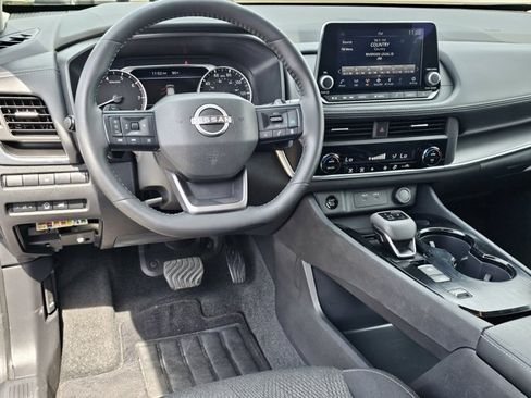 Used 2026 Nissan Rogue SV FWD image 72