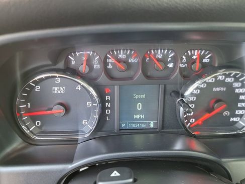 Used 2019 Chevrolet Silverado 1500 Custom w/ Custom Convenience Package image 19