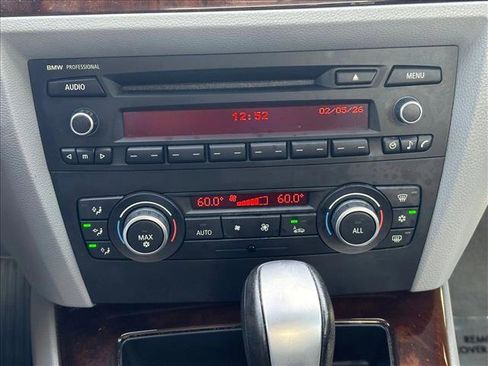 Used 2011 BMW 328i Sedan image 13