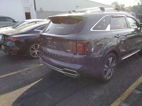 Used 2022 Kia Sorento SX w/ Panoramic Sunroof Package AWD/4WD image 8