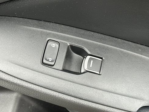 Used 2018 Honda Accord Touring image 21