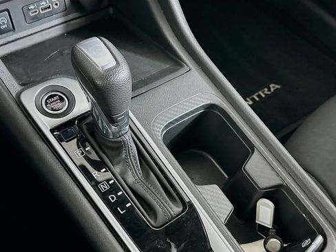 Used 2024 Nissan Sentra SV image 23