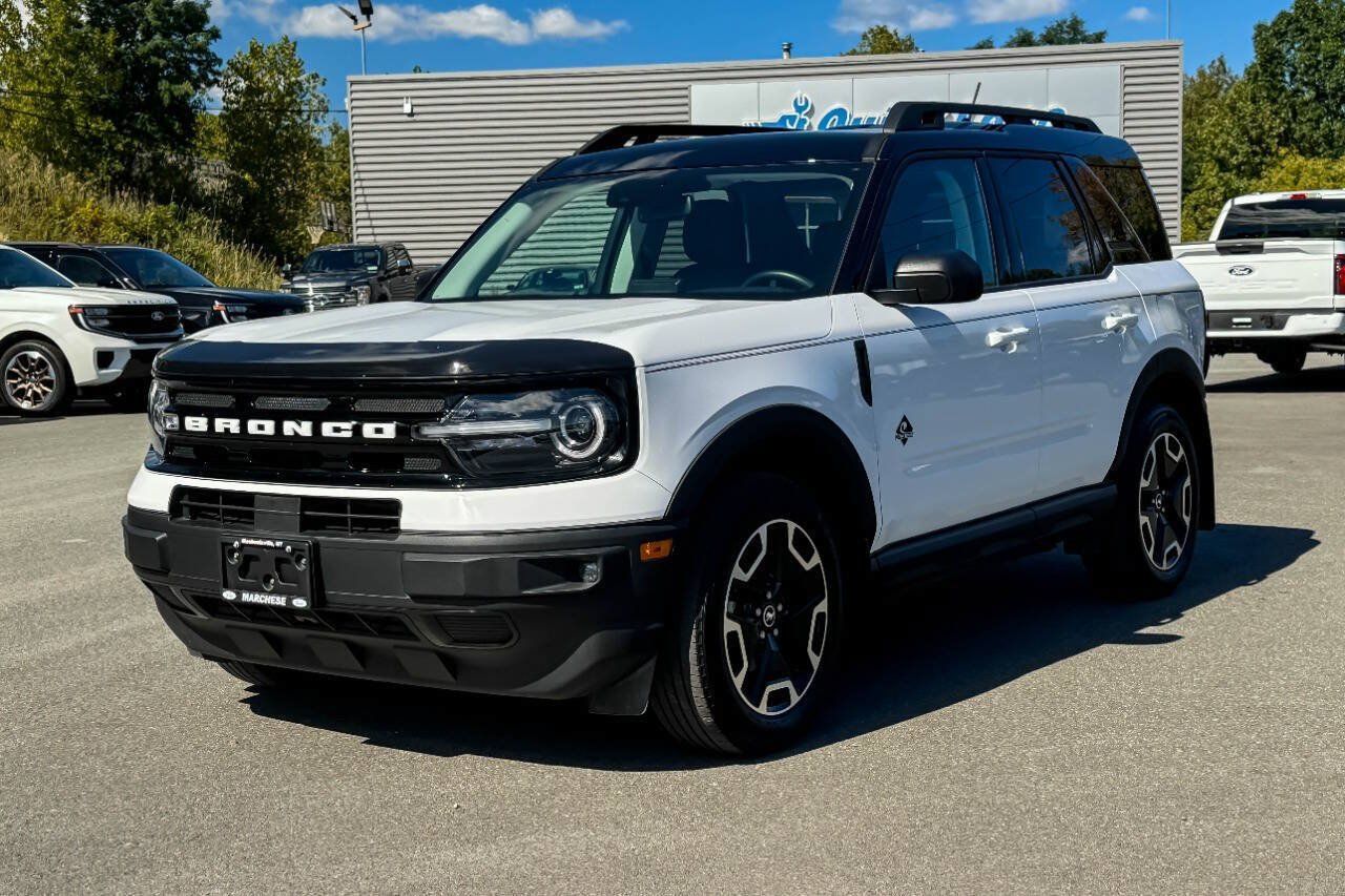 Used 2023 Ford Bronco Sport Outer Banks w/ Tech Package AWD/4WD image 7