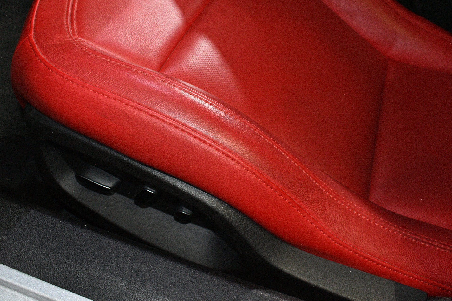 Used 2019 Chevrolet Corvette Grand Sport RWD image 13