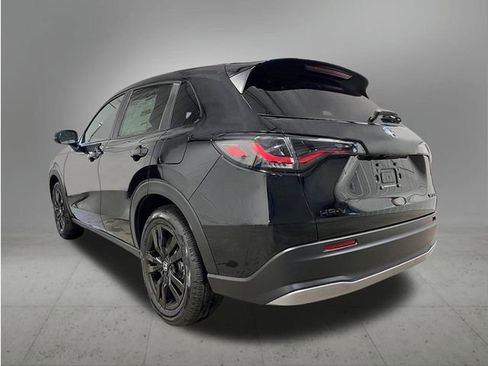 New 2027 Honda HR-V Sport image 3