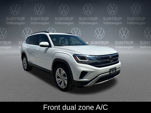 Used 2023 Volkswagen Atlas SE w/ Panoramic Sunroof Package AWD/4WD image 10