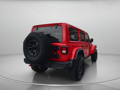 Used 2021 Jeep Wrangler Unlimited Rubicon w/ Xtreme Recon 35" Tire Package image 26
