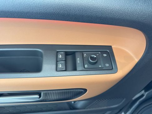 New 2025 Volkswagen ID. Buzz Pro S Plus image 26