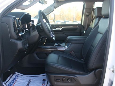 New 2025 Chevrolet Silverado 2500 LT w/ Z71 Chrome Sport Edition image 16