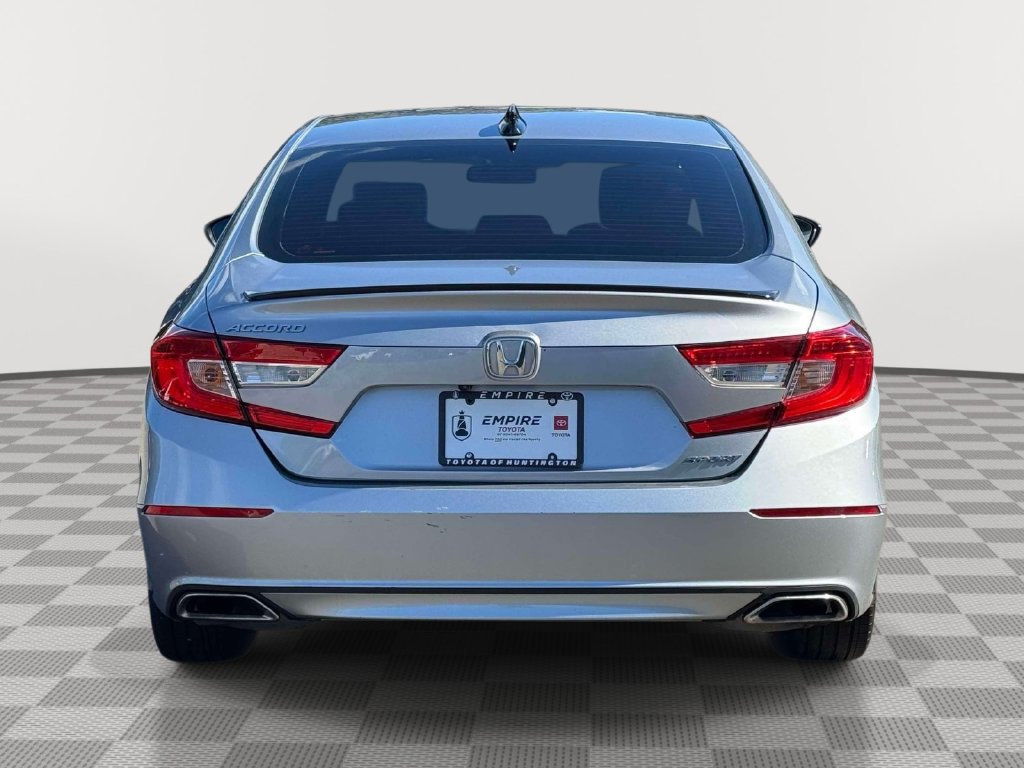 Used 2021 Honda Accord Sport image 6