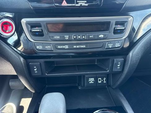 Used 2019 Honda Ridgeline RTL-E image 17