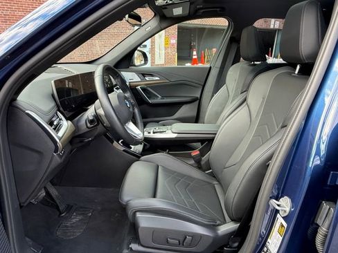 Used 2025 BMW X1 xDrive28i w/ Convenience Package image 18