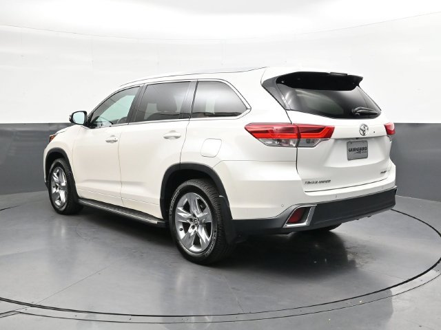 Used 2018 Toyota Highlander Limited AWD/4WD image 7