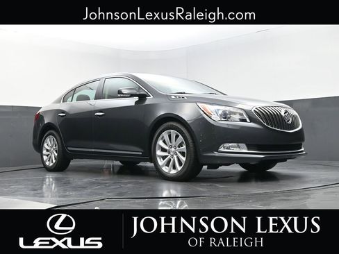 Used 2016 Buick LaCrosse Leather w/ Experience Buick Package FWD image 15