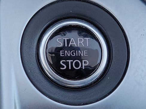 Used 2021 Nissan Sentra SV FWD image 17