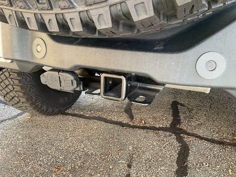 Used 2023 Ford Bronco Wildtrak image 7