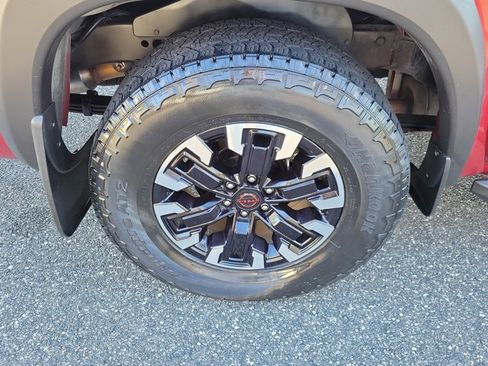 Used 2023 Nissan Frontier Pro-X w/ Technology Package image 5