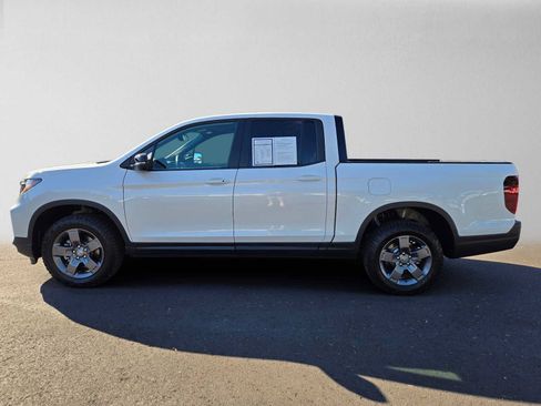 Used 2024 Honda Ridgeline TrailSport image 6