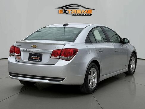 Used 2015 Chevrolet Cruze LT w/ Sun And Sound Package FWD image 6