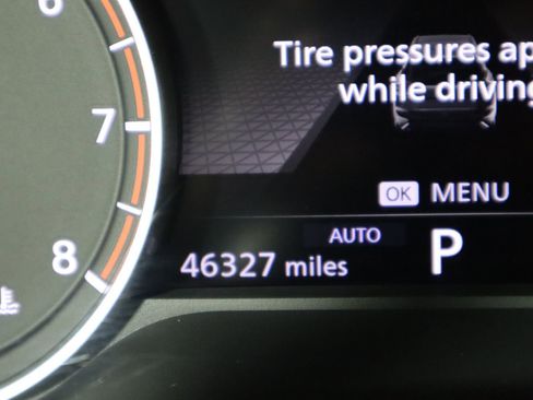 Used 2023 Nissan Rogue S image 35